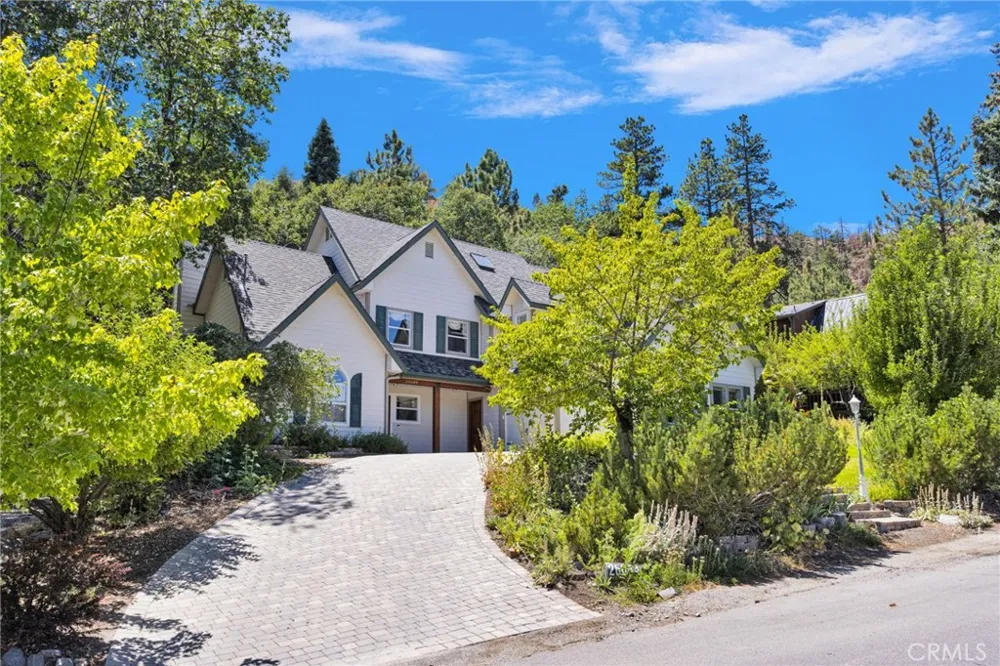 26644 Timberline Wrightwood, CA 92397