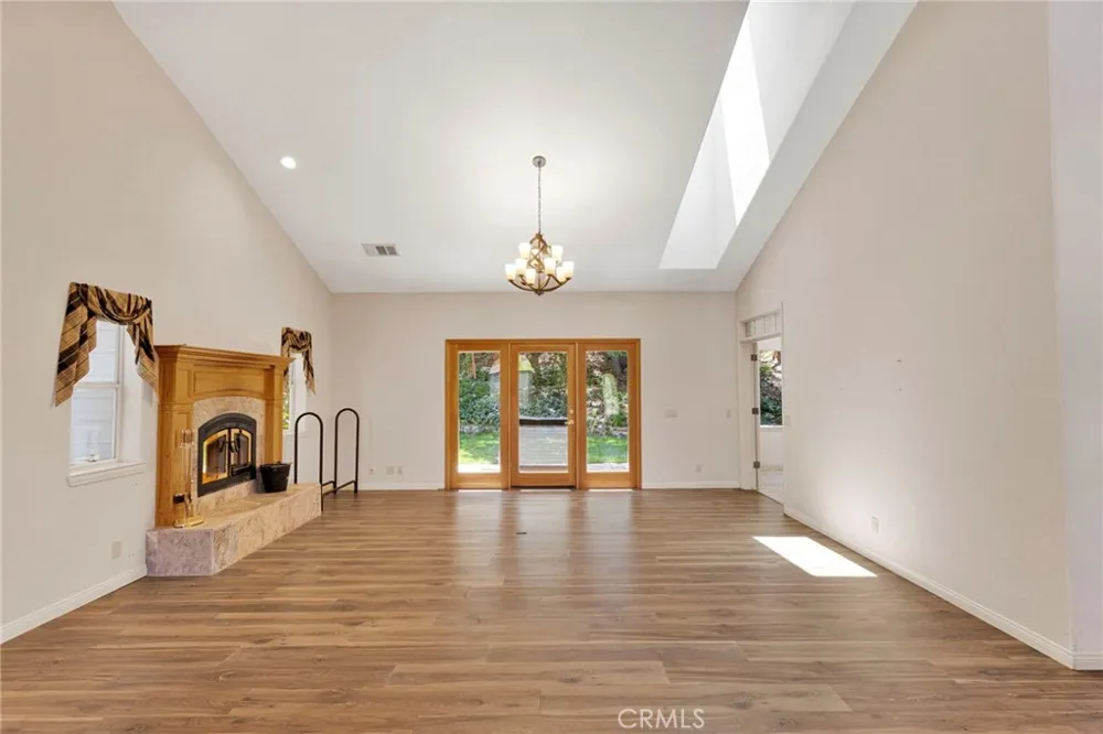 26644 Timberline Wrightwood, CA 92397