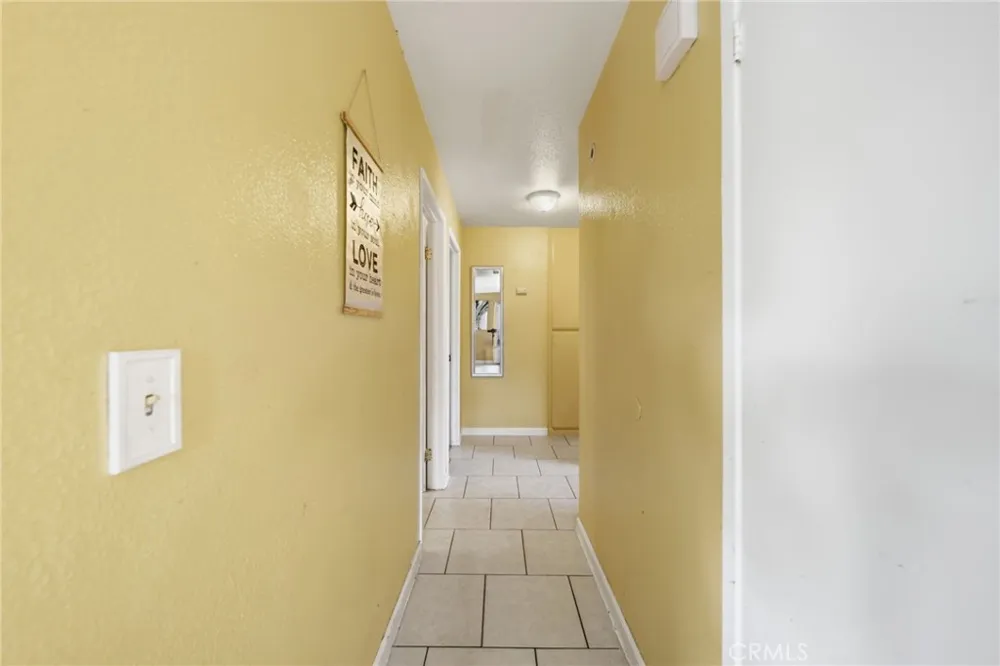 17832 Tahoe Court Adelanto, CA 92301