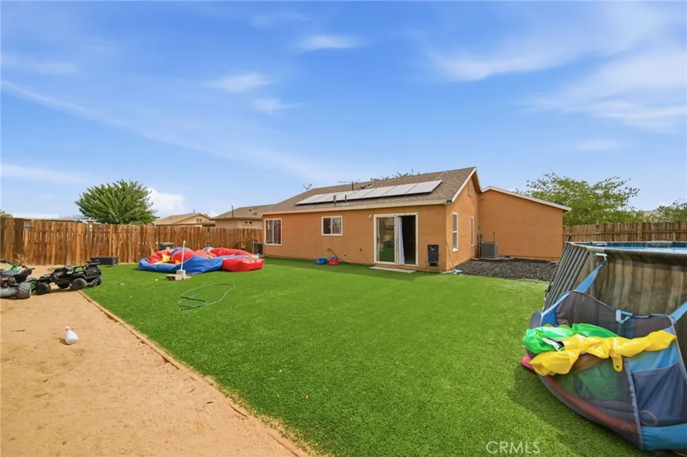 17832 Tahoe Court Adelanto, CA 92301