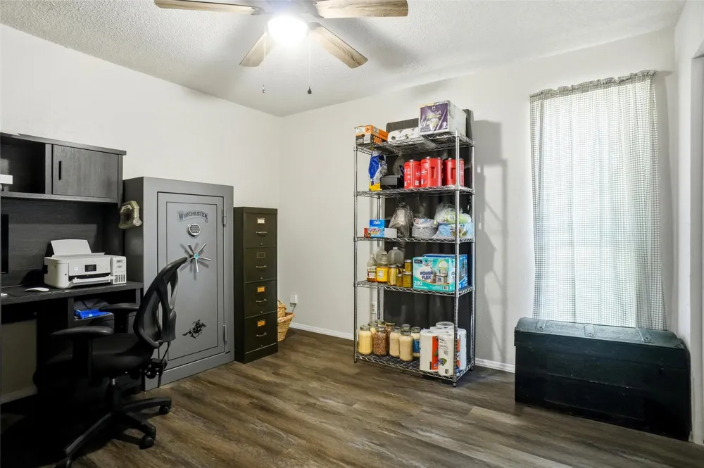 902 Meadowcreek Street Krum, TX 76249