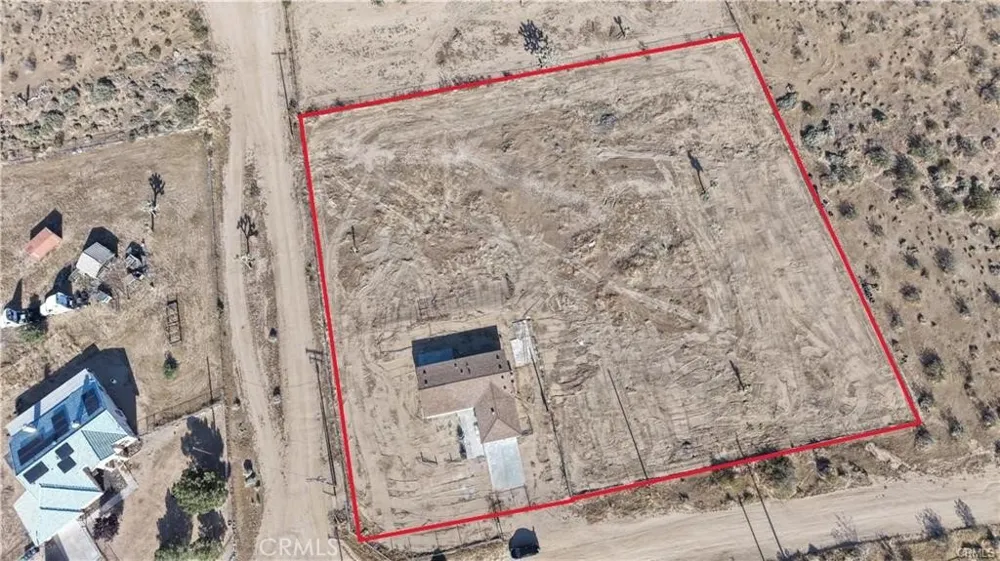11975 Barbet Phelan, CA 92371