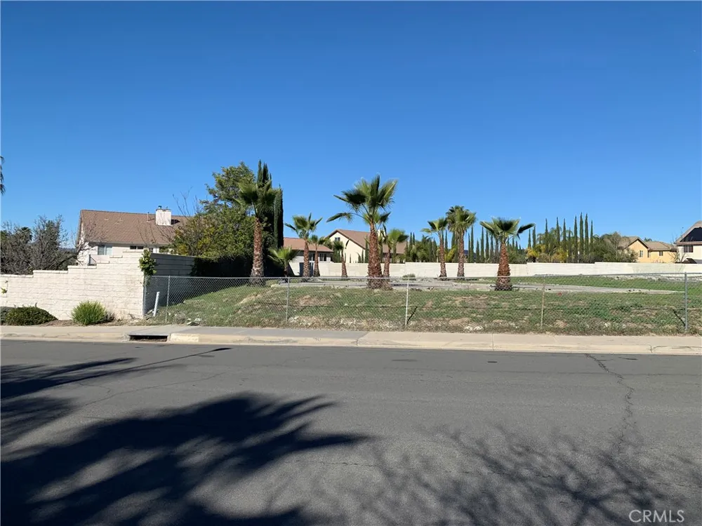 39565 Torrey Pines Road Murrieta, CA 92563