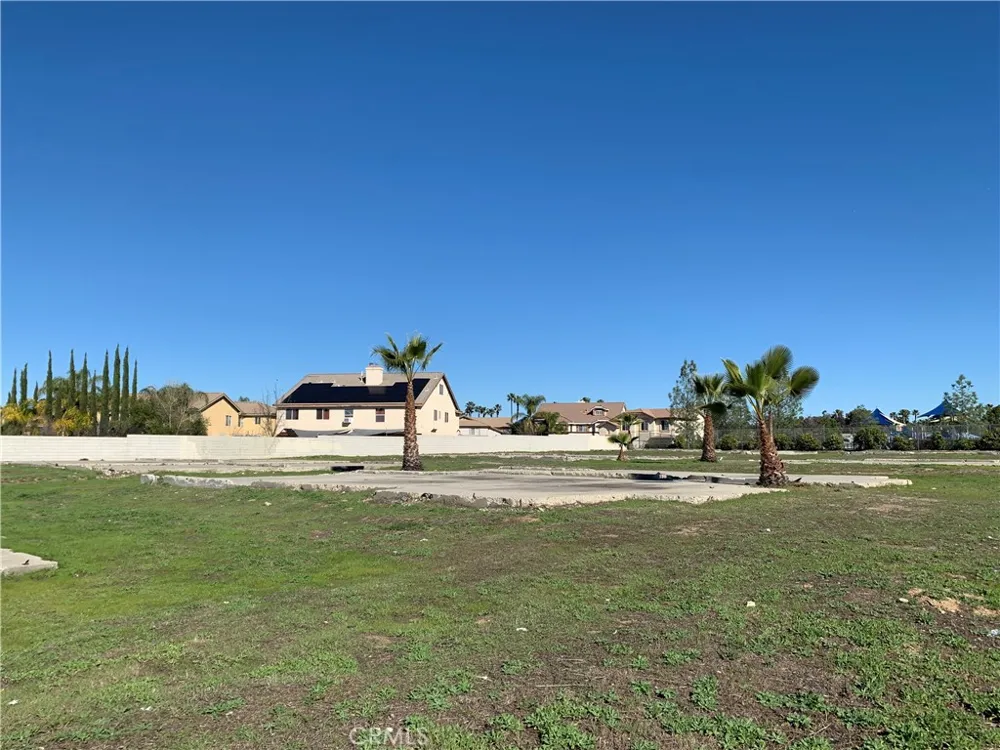 39565 Torrey Pines Road Murrieta, CA 92563