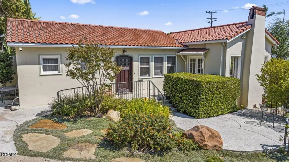 1497 E Main Street Ventura, CA 93001