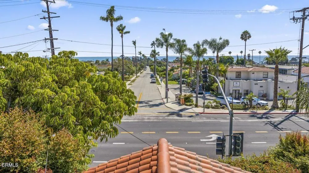 1497 E Main Street Ventura, CA 93001