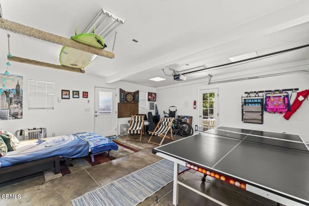 1497 E Main Street Ventura, CA 93001