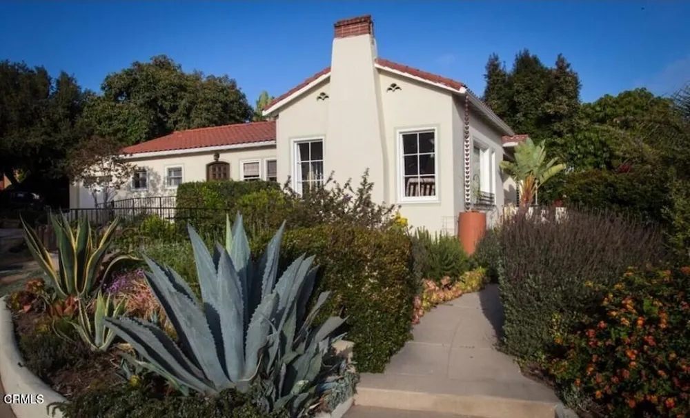 1497 E Main Street Ventura, CA 93001