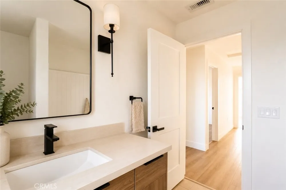 9012 Monte Vista Phelan, CA 92371