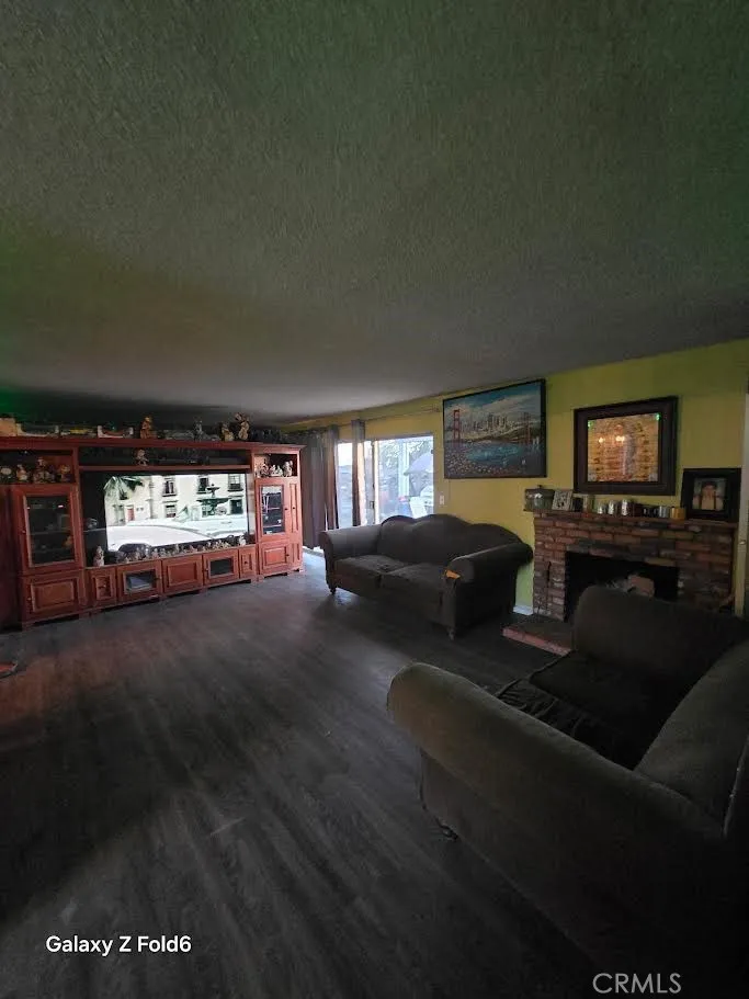 461 W Scott Street Rialto, CA 92376