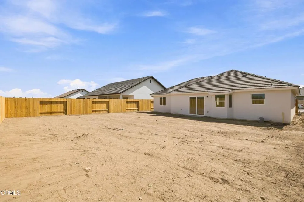 609 Lawford Street Shafter, CA 93263