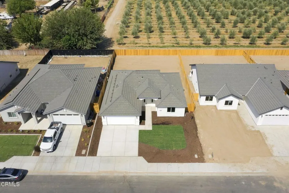 609 Lawford Street Shafter, CA 93263