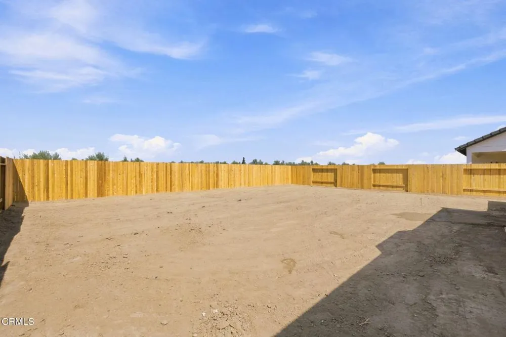 609 Lawford Street Shafter, CA 93263
