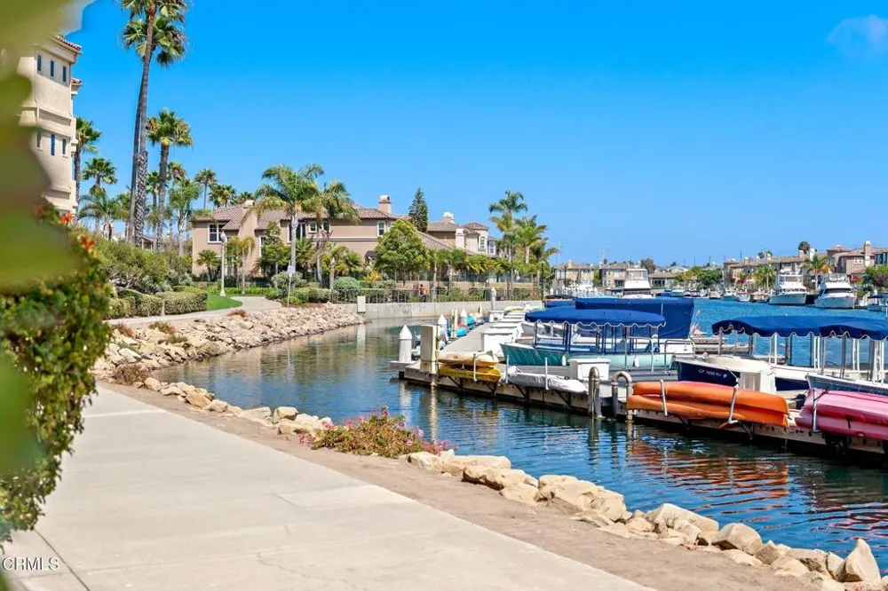 4229 Harbour Island Lane Oxnard, CA 93035