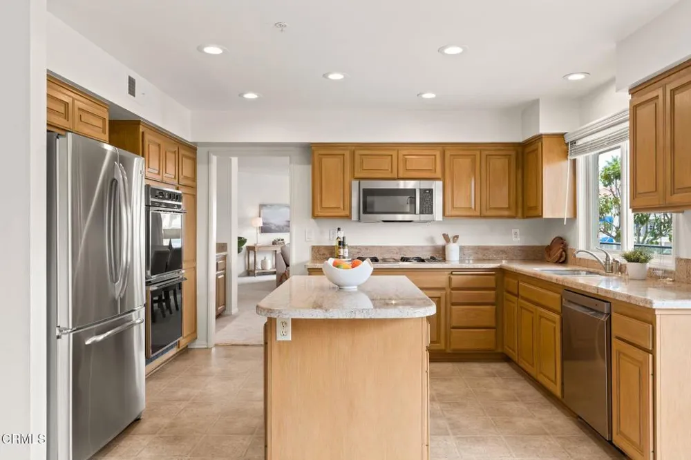 4229 Harbour Island Lane Oxnard, CA 93035