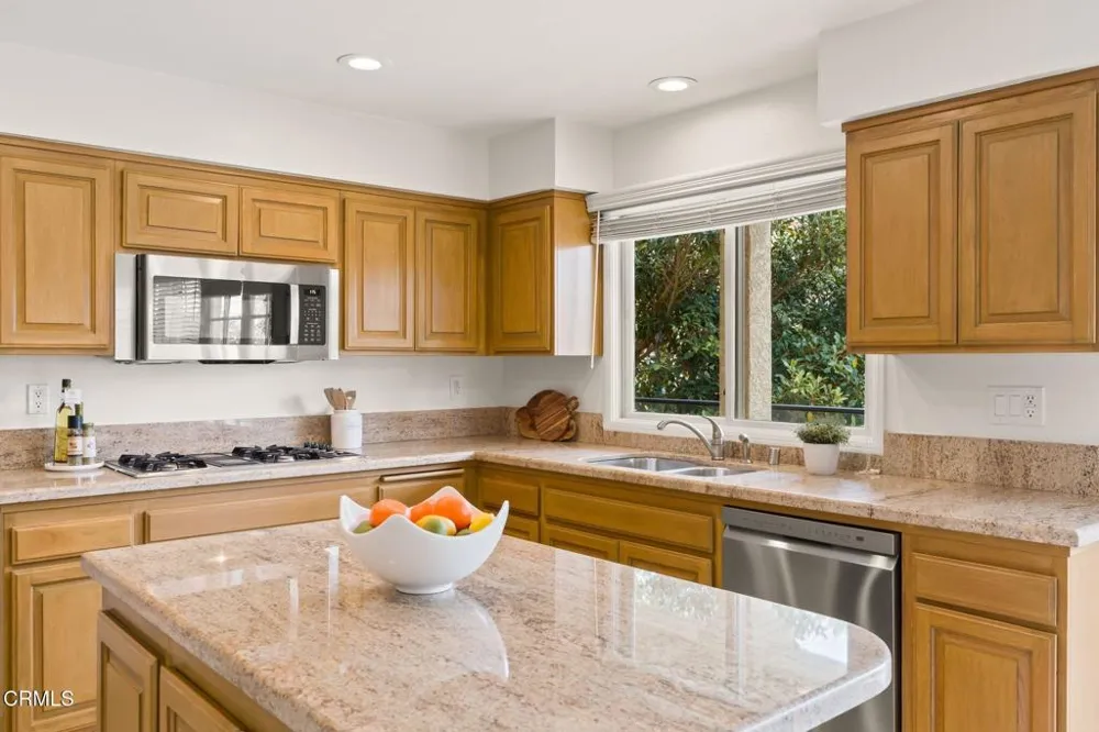 4229 Harbour Island Lane Oxnard, CA 93035