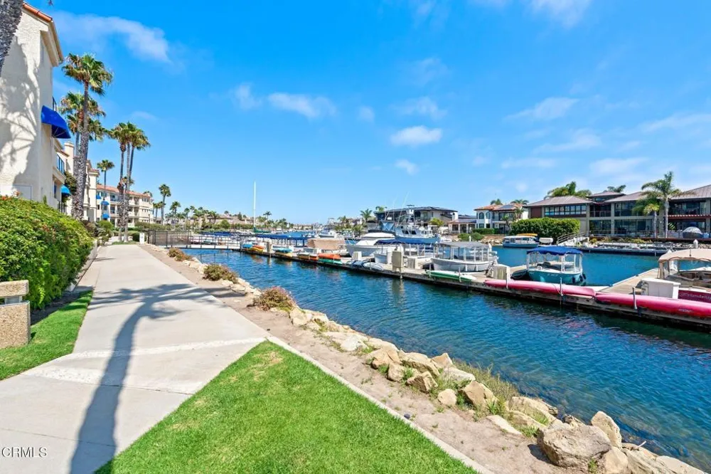 4229 Harbour Island Lane Oxnard, CA 93035