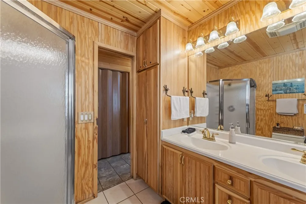384 Saw Mill Canyon Big Bear City, CA 92314