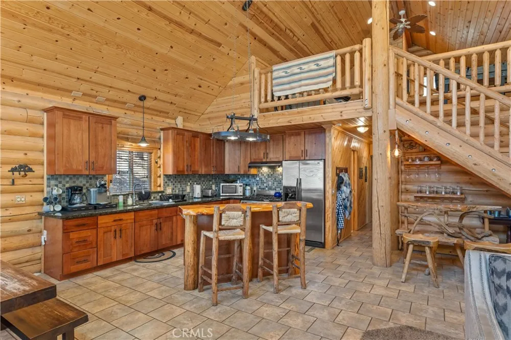 384 Saw Mill Canyon Big Bear City, CA 92314