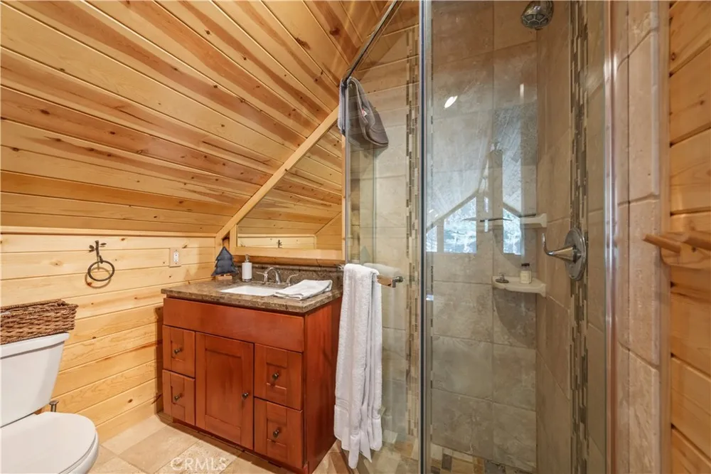 384 Saw Mill Canyon Big Bear City, CA 92314