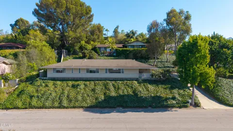 730 Piropo Court