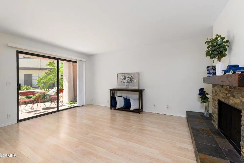 1210 Via Montoya Camarillo, CA 93010