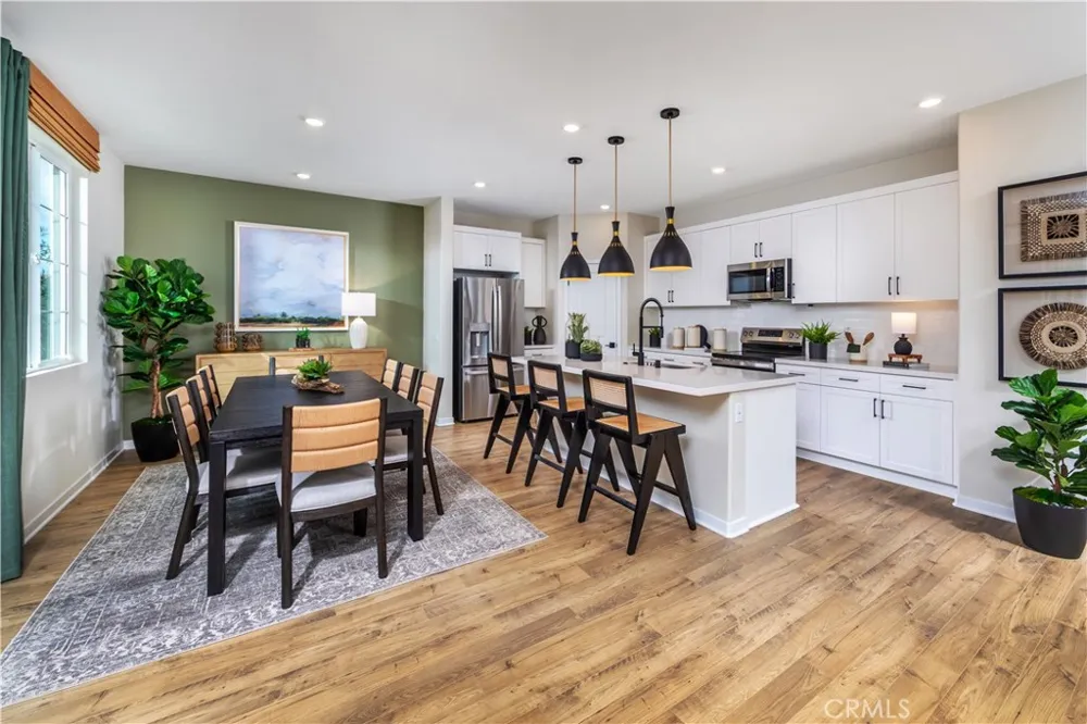 9568 Glenmore Forest Drive Riverside, CA 92508