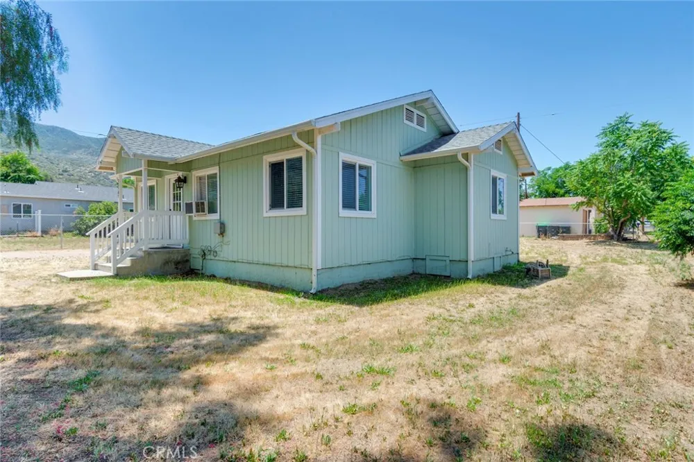 33161 Pederson Lake Elsinore, CA 92530