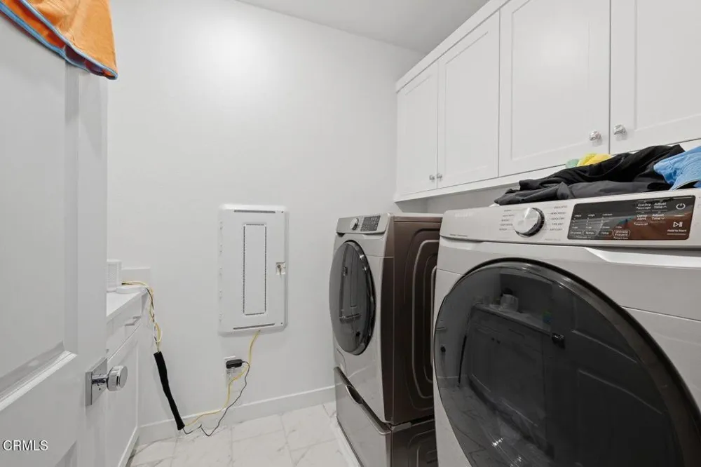 409 Snowdrop Lane Santa Paula, CA 93060