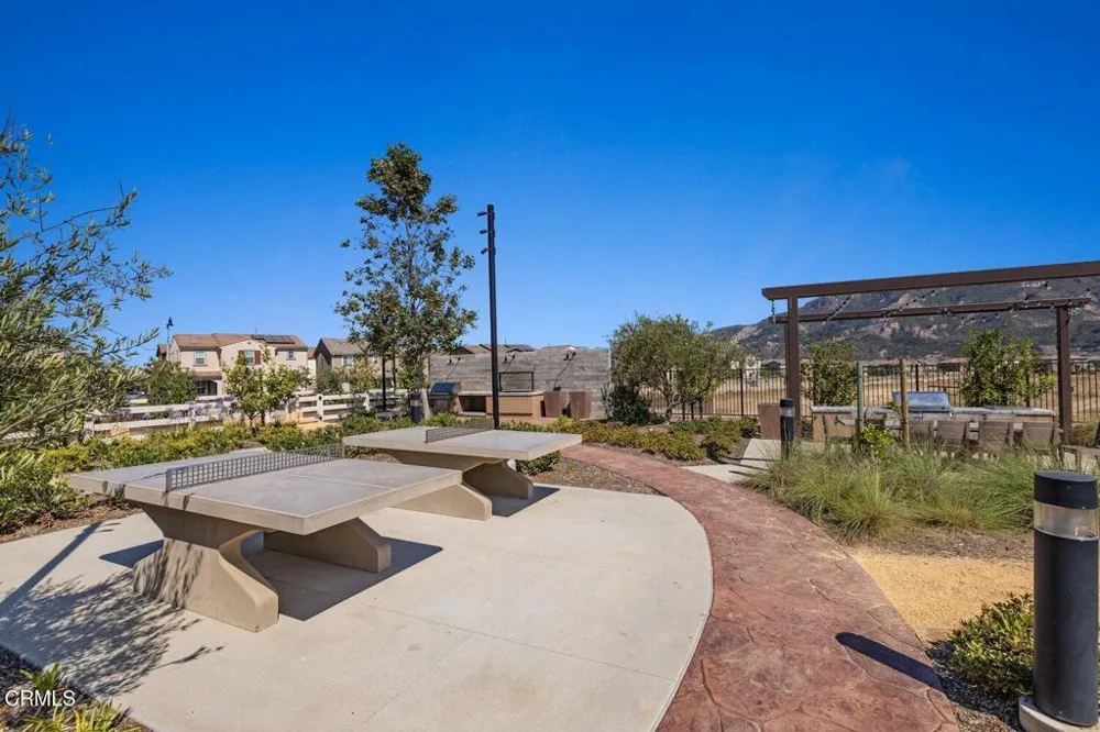 409 Snowdrop Lane Santa Paula, CA 93060