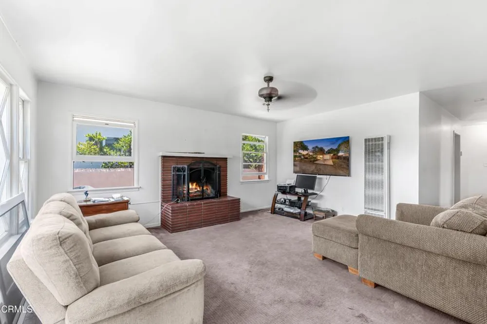 1133 Forest Avenue Ojai, CA 93023