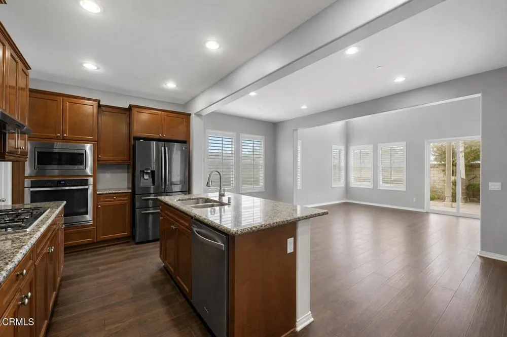 197 Pelican Pointe Court Port Hueneme, CA 93041