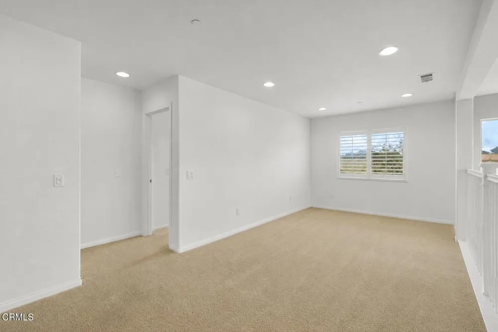 197 Pelican Pointe Court Port Hueneme, CA 93041