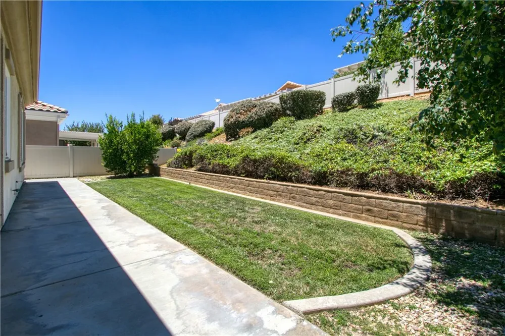 6281 Ponte Verde Banning, CA 92220