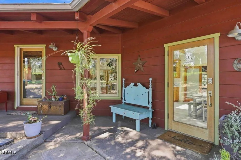 1473 S La Luna Avenue Ojai, CA 93023