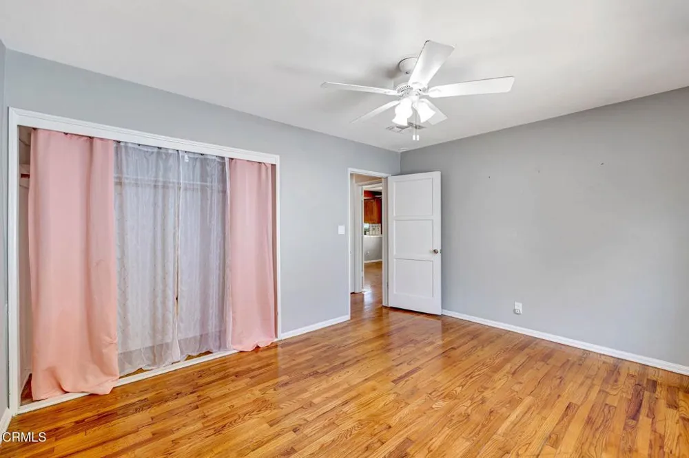 14646 Leadwell Street Van Nuys, CA 91405