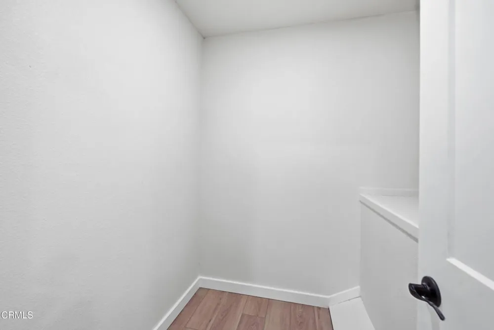 1173 Chalmette Avenue Ventura, CA 93003