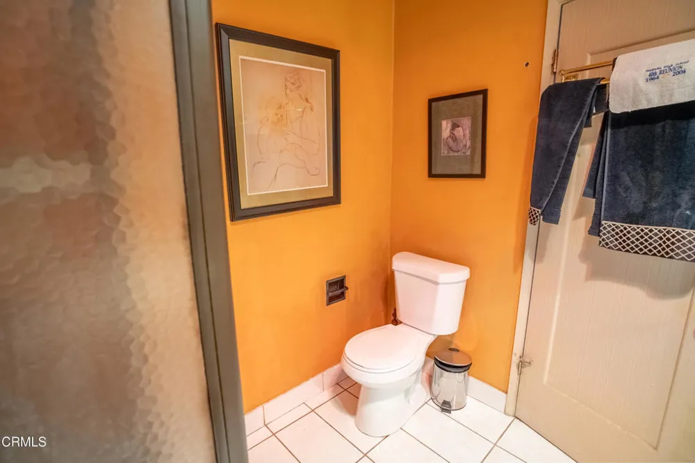7511 Shoup Avenue Los Angeles, CA 91307