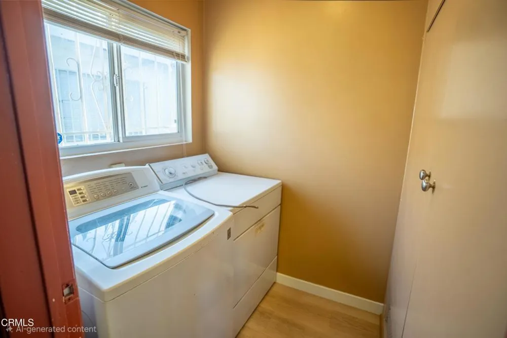 7511 Shoup Avenue Los Angeles, CA 91307