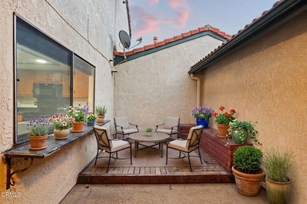 2454 Manzanita Drive Oxnard, CA 93033