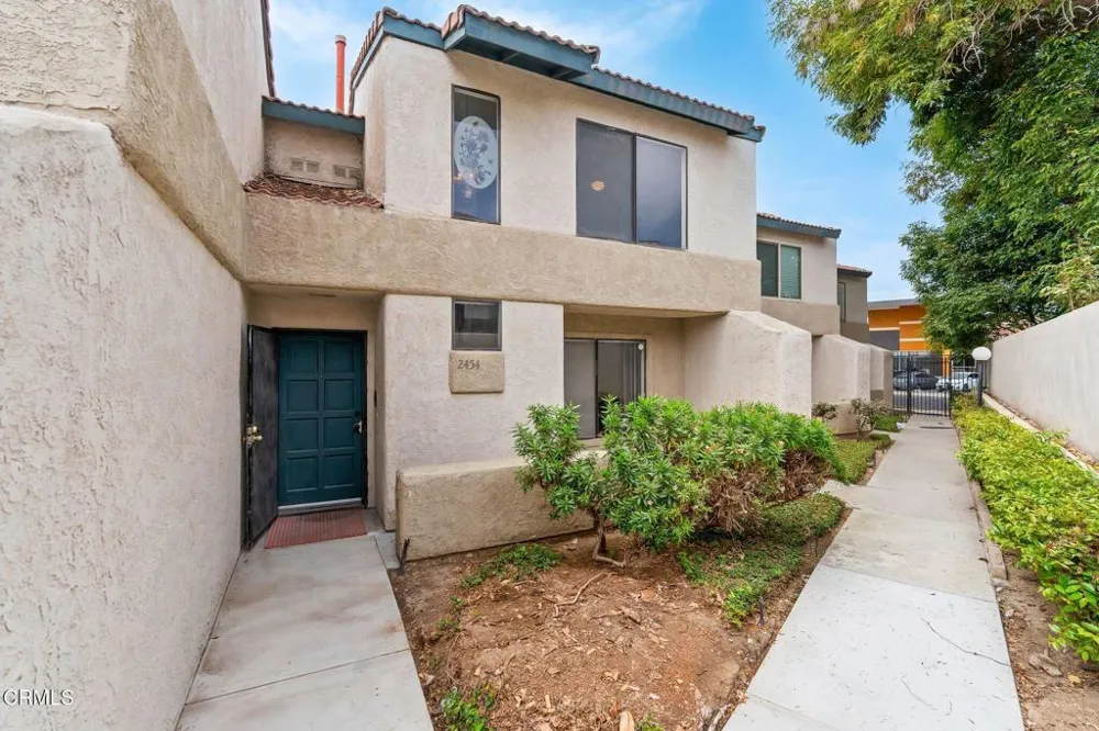 2454 Manzanita Drive Oxnard, CA 93033