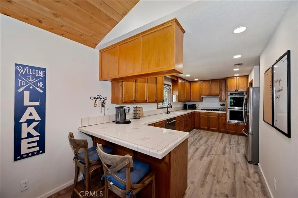 27398 Matterhorn Drive Lake Arrowhead, CA 92352