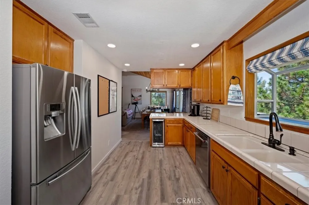 27398 Matterhorn Drive Lake Arrowhead, CA 92352
