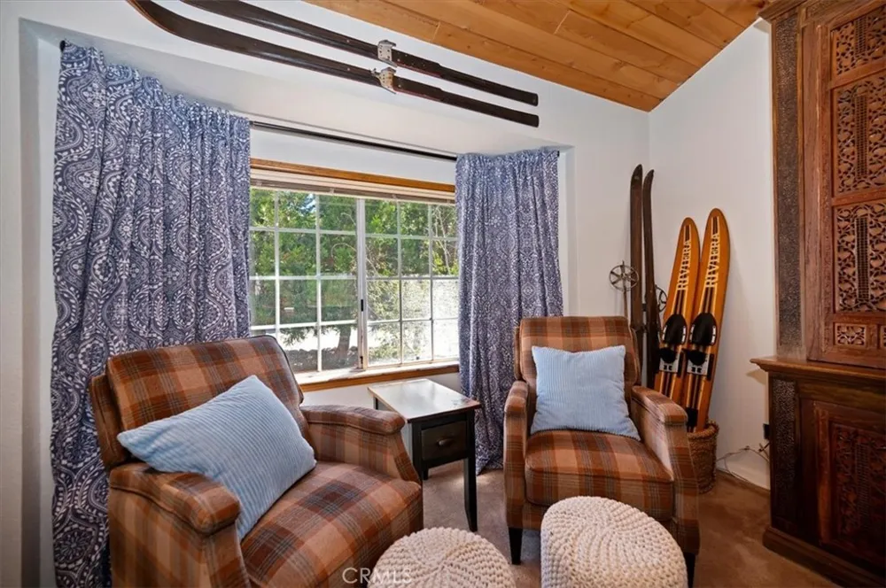 27398 Matterhorn Drive Lake Arrowhead, CA 92352
