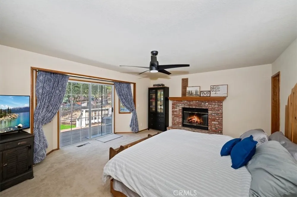 27398 Matterhorn Drive Lake Arrowhead, CA 92352