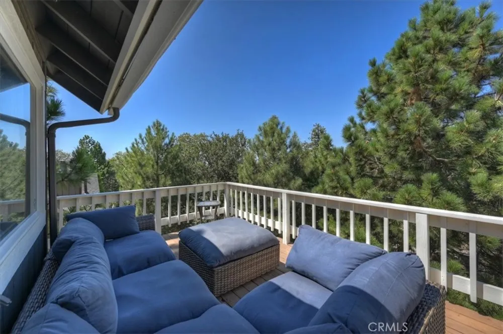 27398 Matterhorn Drive Lake Arrowhead, CA 92352