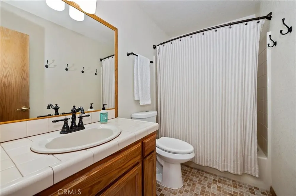 27398 Matterhorn Drive Lake Arrowhead, CA 92352