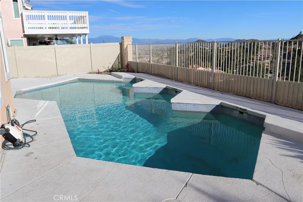 47 Corte Madera Lake Elsinore, CA 92532