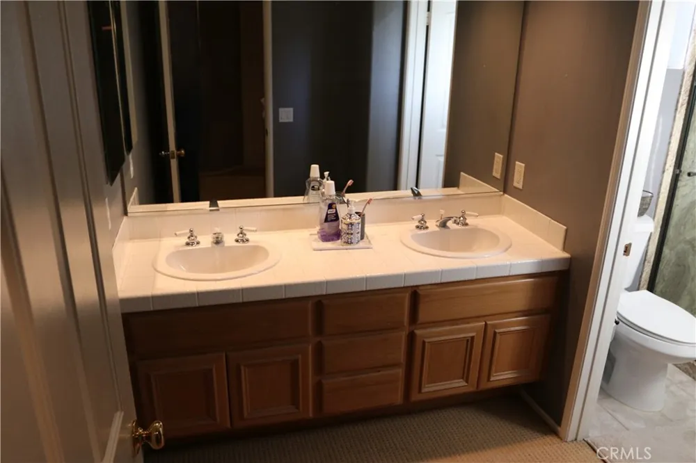 47 Corte Madera Lake Elsinore, CA 92532