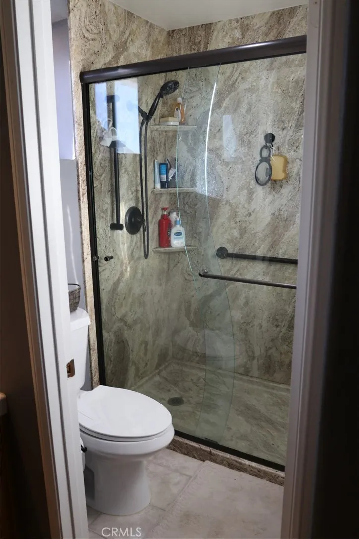 47 Corte Madera Lake Elsinore, CA 92532